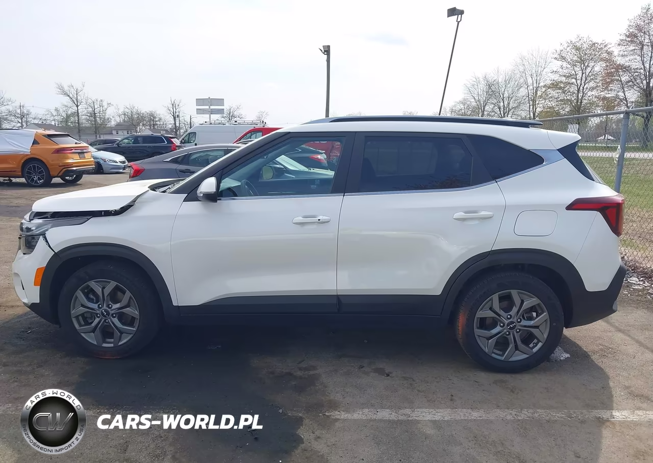 2024 Kia Seltos S VIN:KNDEUCAA8R7571484 - 14