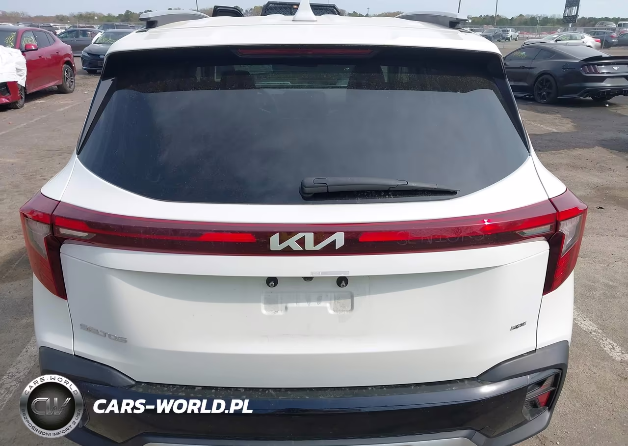 2024 Kia Seltos S VIN:KNDEUCAA8R7571484 - 16