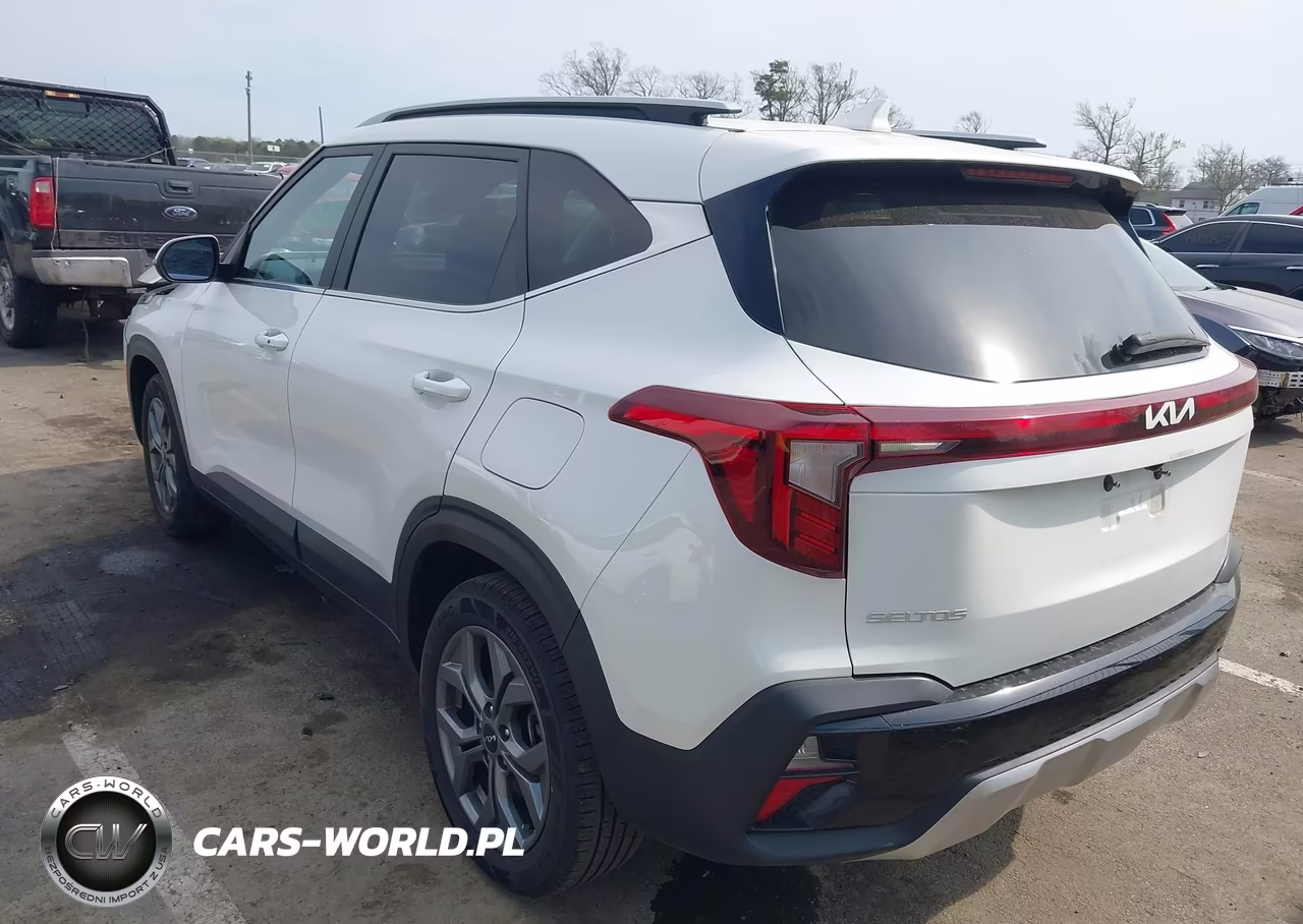 2024 Kia Seltos S VIN:KNDEUCAA8R7571484 - 3