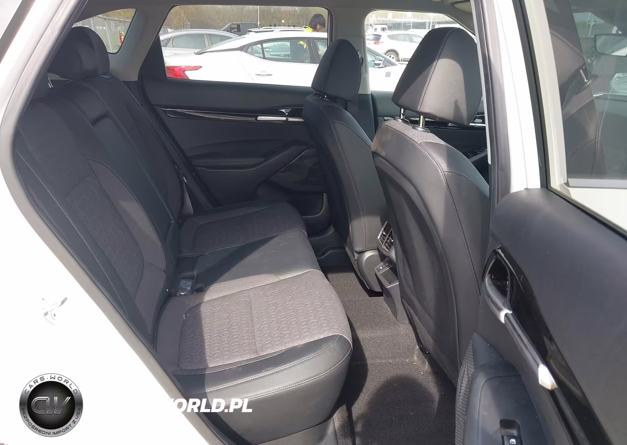 2024 Kia Seltos S VIN:KNDEUCAA8R7571484 - 8