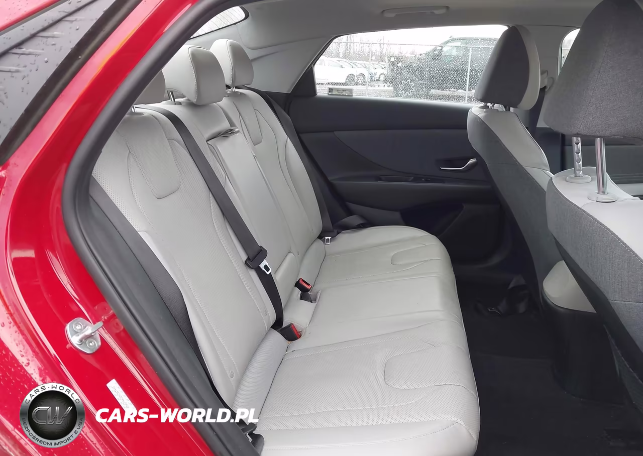 2022 Hyundai Elantra Limited VIN:KMHLP4AG2NU357493 - 8