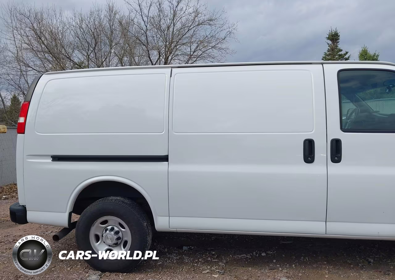 2019 Chevrolet Express 2500 Work Van VIN:1GCWGAFG4K1180628 - 13