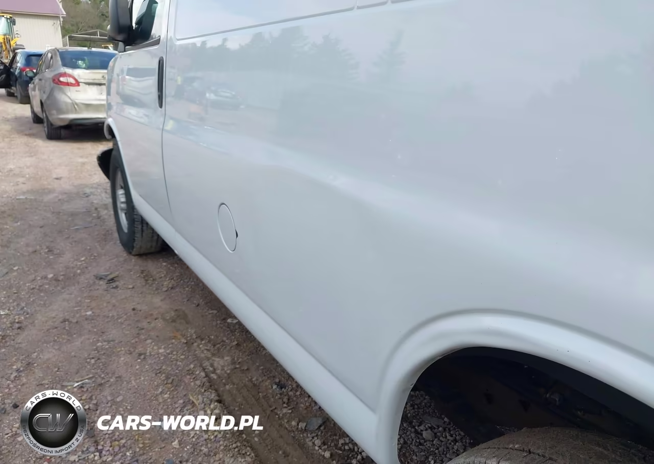 2019 Chevrolet Express 2500 Work Van VIN:1GCWGAFG4K1180628 - 21