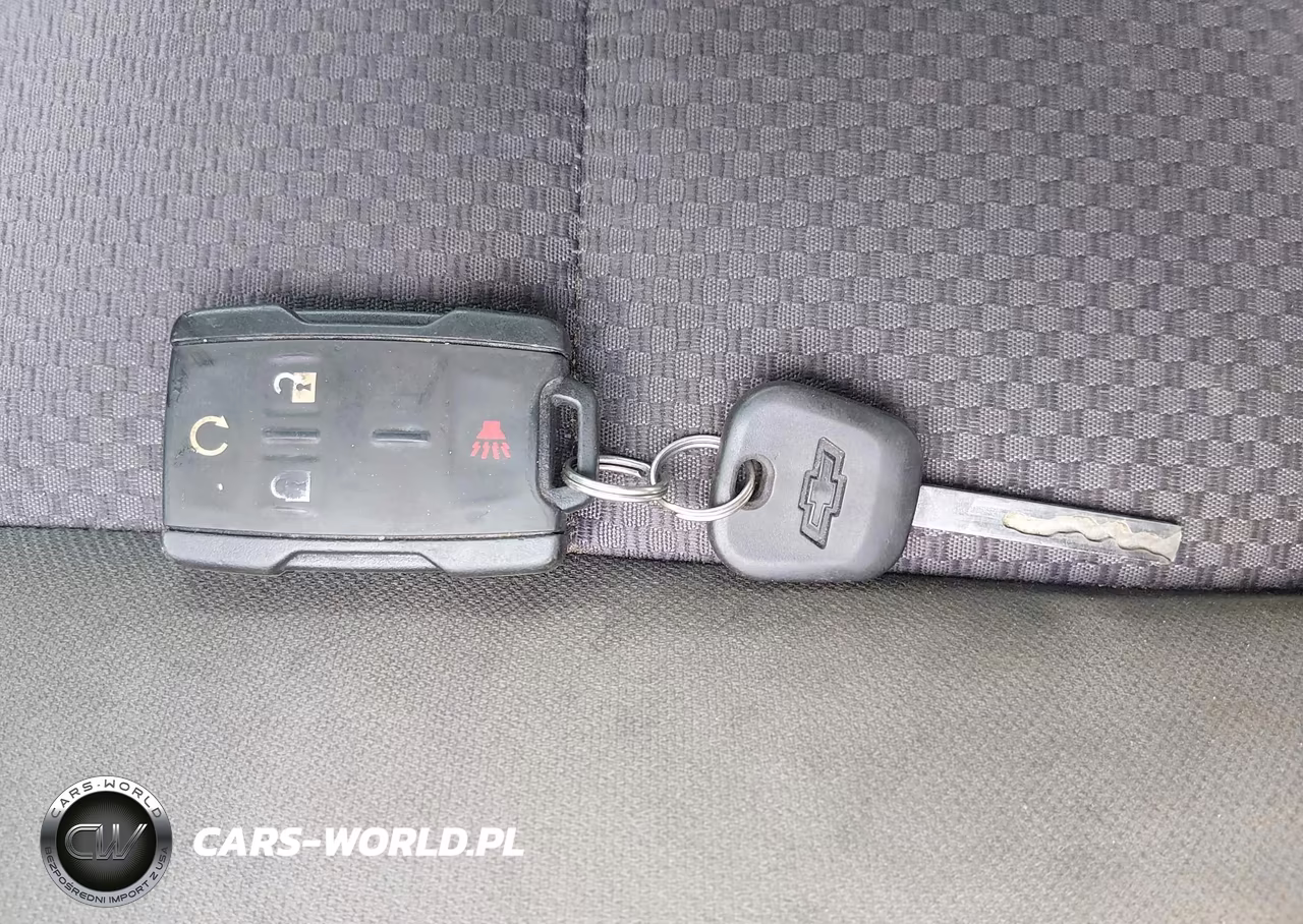 2015 Chevrolet Silverado 1500 2Lt VIN:1GCVKREC6FZ414850 - 11