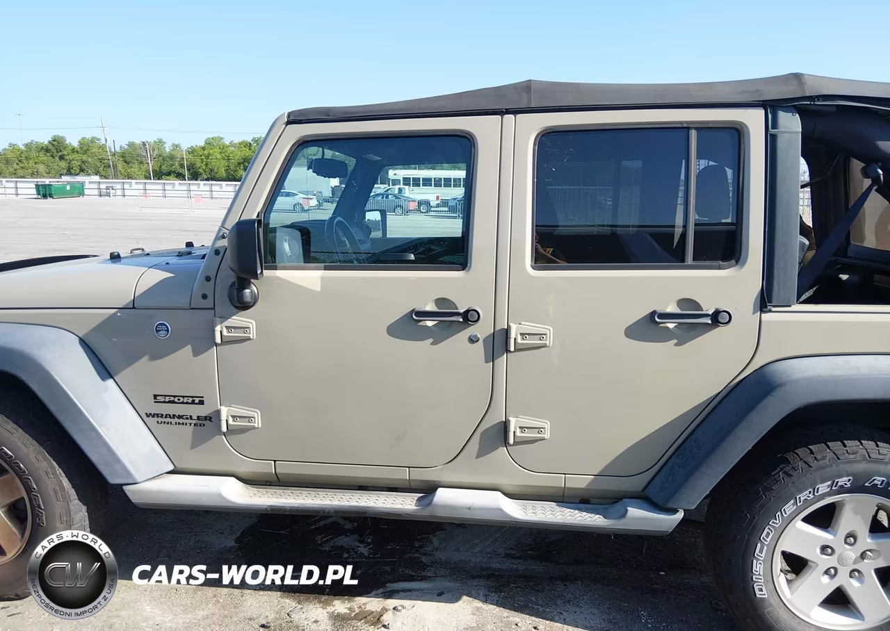 2017 Jeep Wrangler Unlimited Sport 4X4 VIN:1C4BJWDG0HL690195 - 14