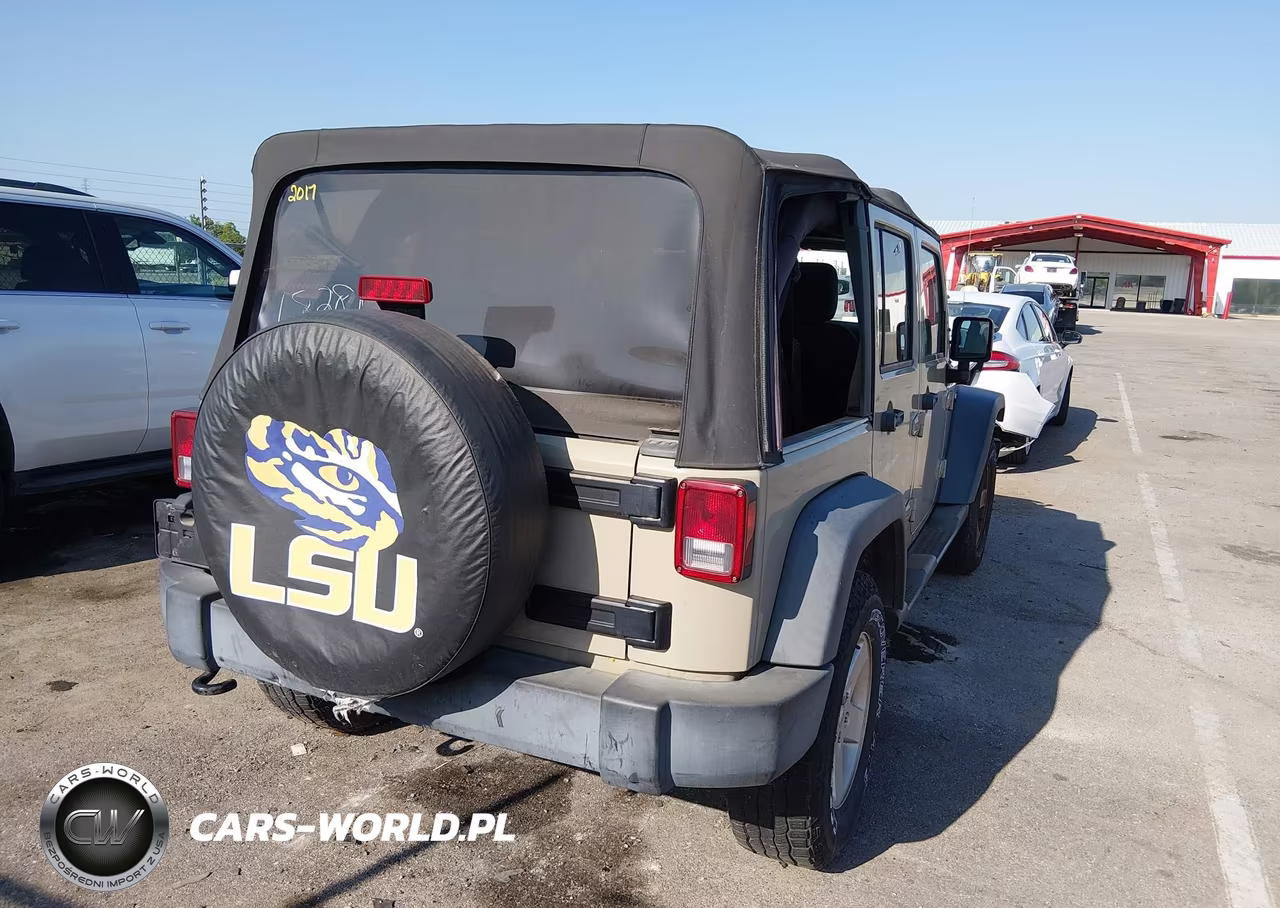 2017 Jeep Wrangler Unlimited Sport 4X4 VIN:1C4BJWDG0HL690195 - 4