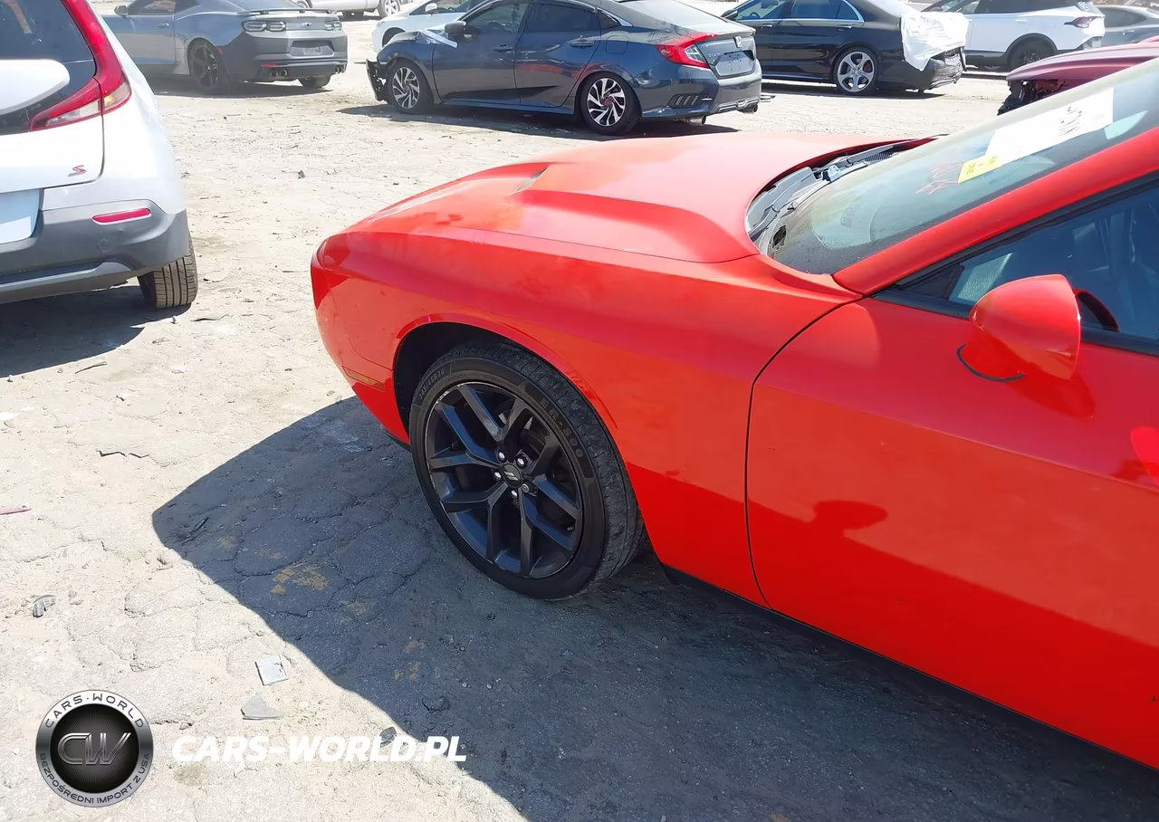 2021 Dodge Challenger Sxt VIN:2C3CDZAG8MH510345 - 19