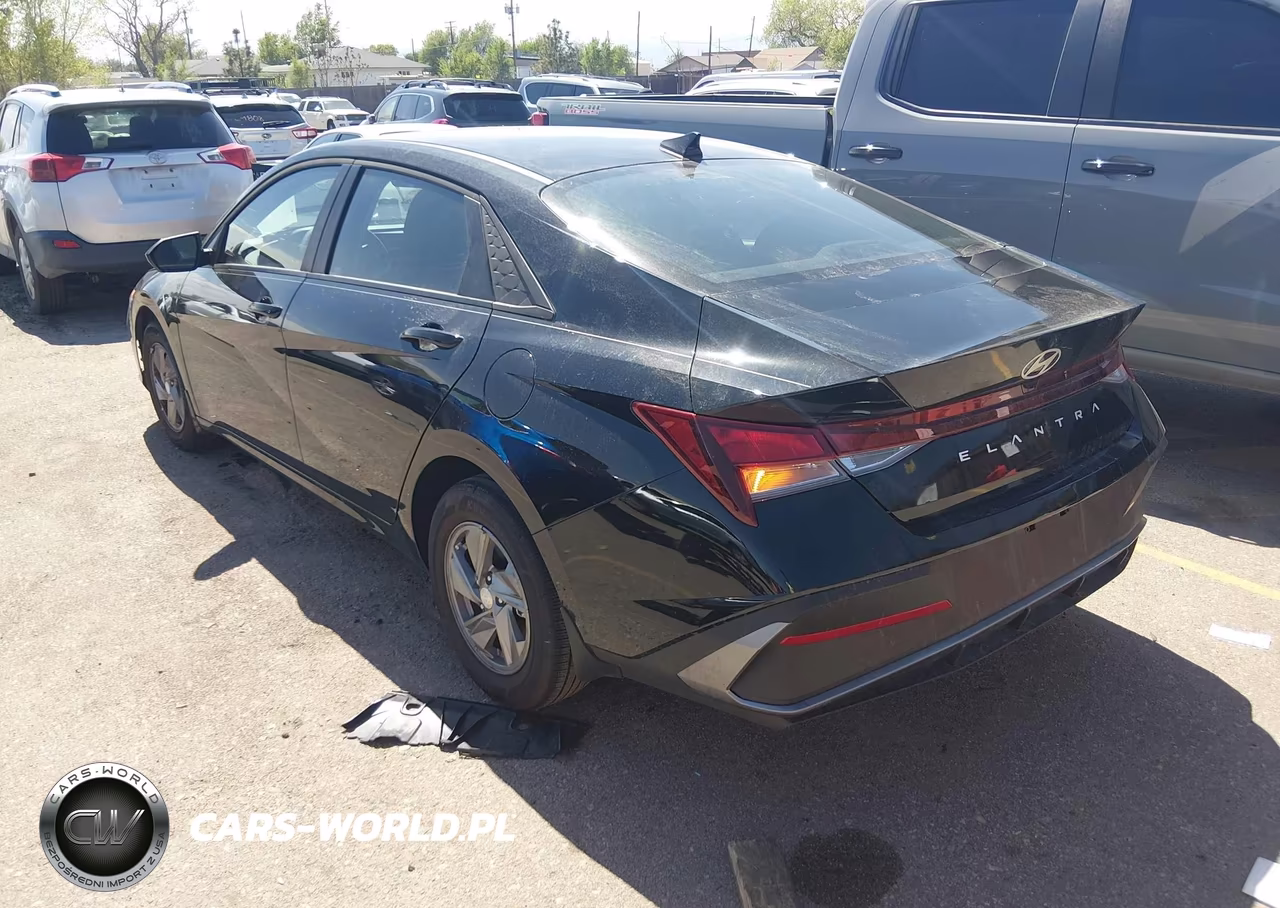 2025 Hyundai Elantra Se VIN:KMHLL4DG8SU041681 - 3