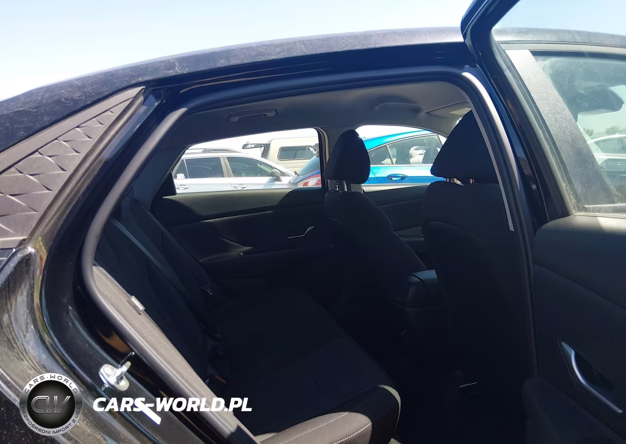 2025 Hyundai Elantra Se VIN:KMHLL4DG8SU041681 - 8