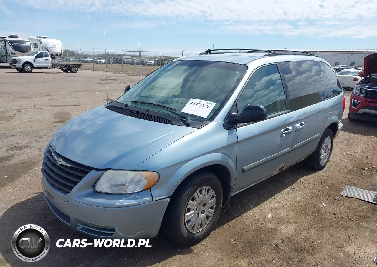 2005 Chrysler Town & Country VIN:1C4GP45R05B417624 - 2