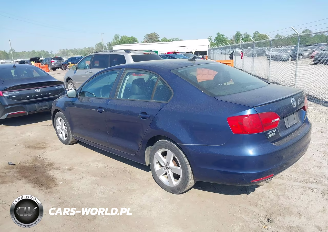 2012 Volkswagen Jetta 2.0L Tdi VIN:3VW3L7AJ7CM471307 - 3