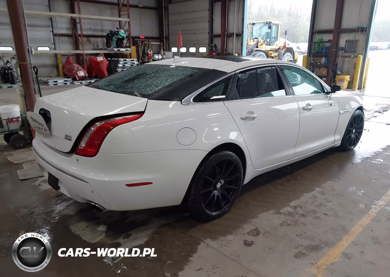 2015 Jaguar Xj Xjl Portfolio VIN:SAJWJ2GD2F8V83338 - 4
