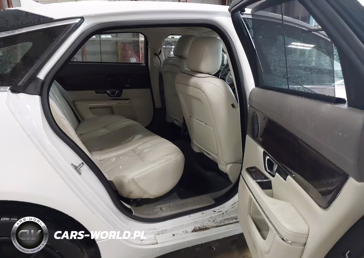 2015 Jaguar Xj Xjl Portfolio VIN:SAJWJ2GD2F8V83338 - 8