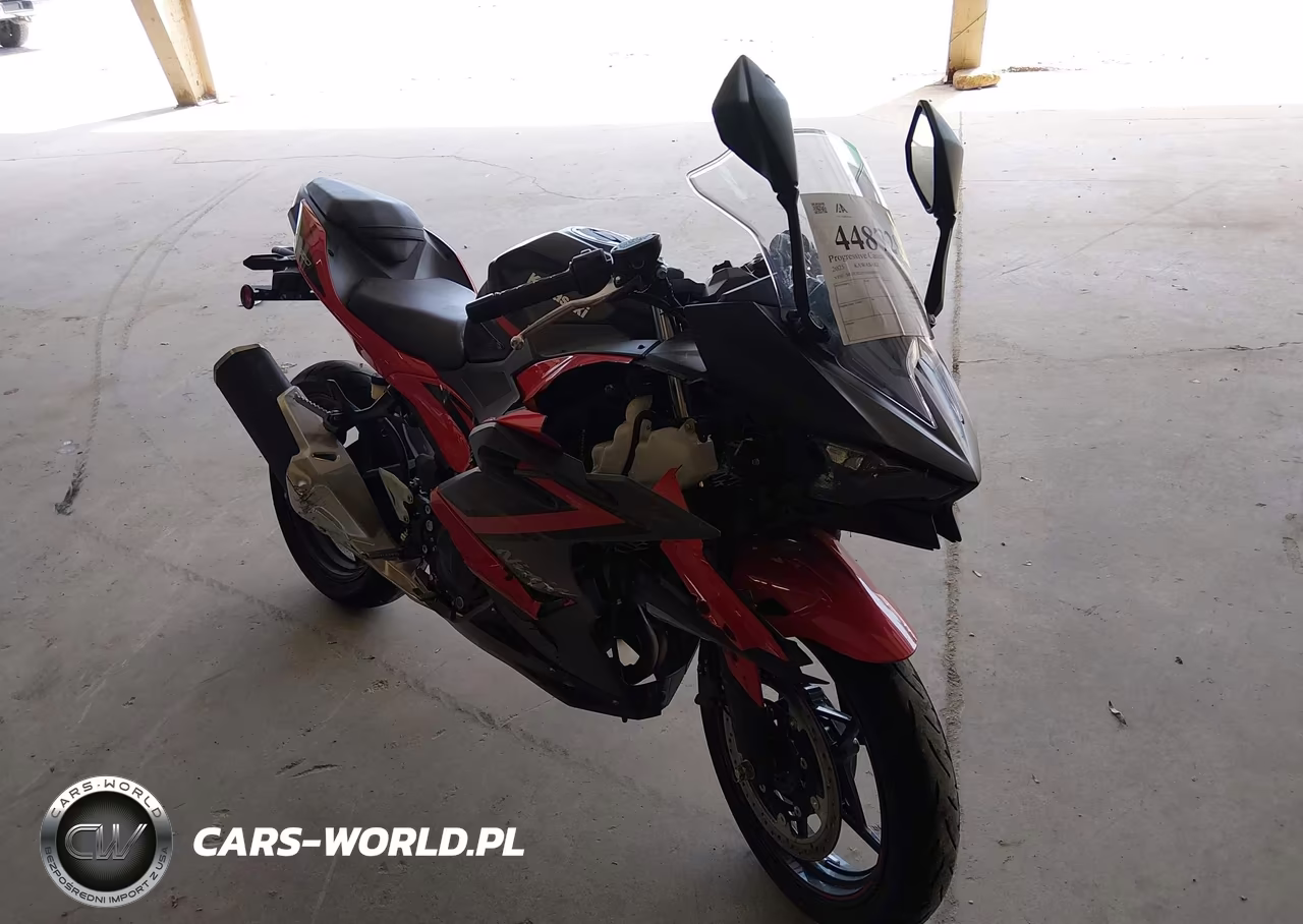 2025 Kawasaki Ex500 A-B