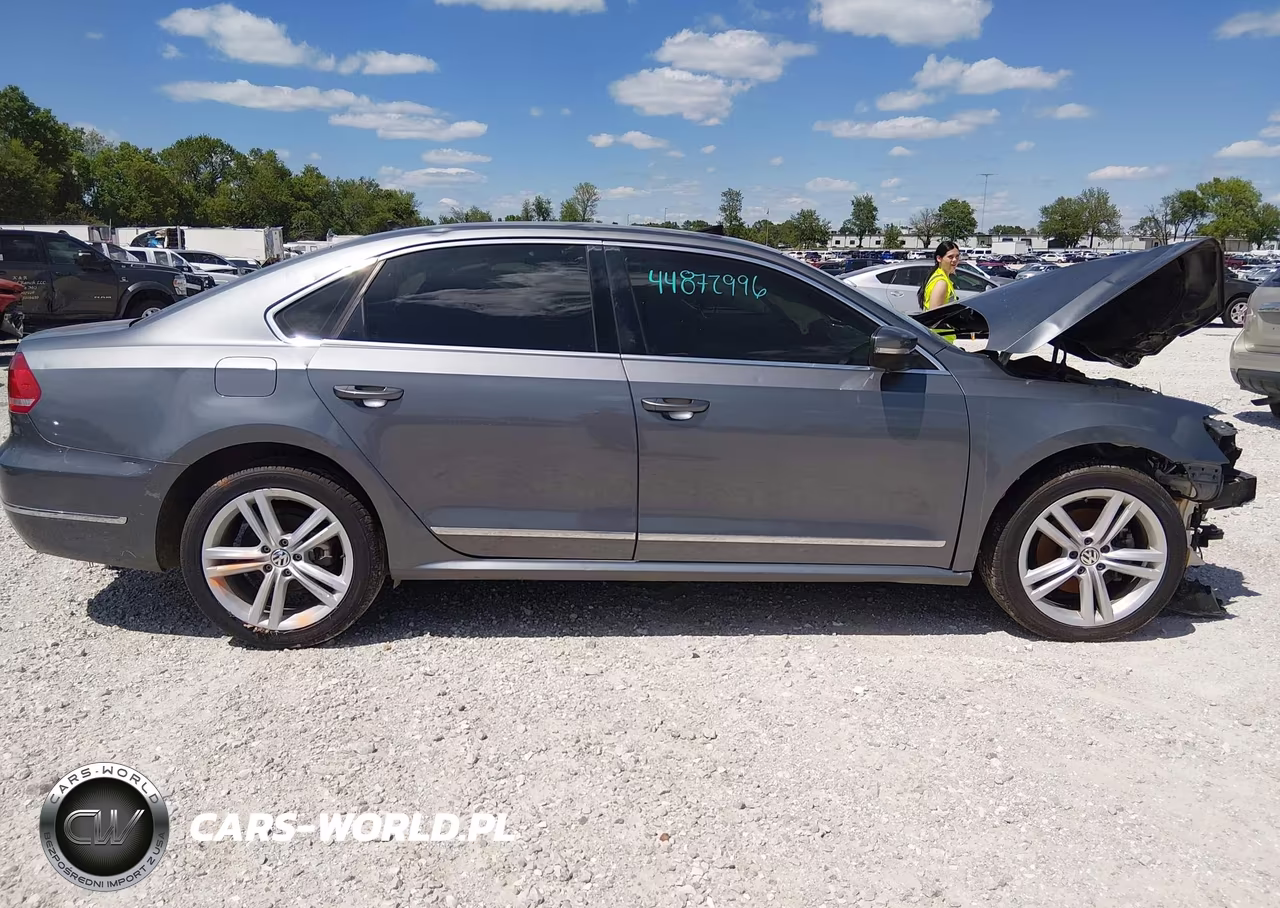 2014 Volkswagen Passat 2.0L Tdi Se VIN:1VWBN7A39EC085094 - 14