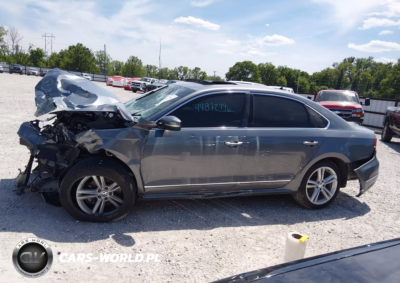 2014 Volkswagen Passat 2.0L Tdi Se VIN:1VWBN7A39EC085094 - 15