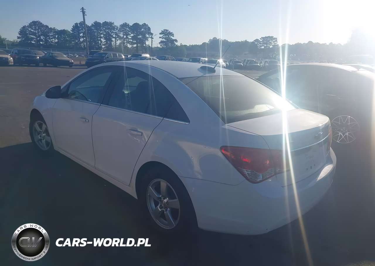 2016 Chevrolet Cruze Limited 1Lt Auto VIN:1G1PE5SBXG7185101 - 3