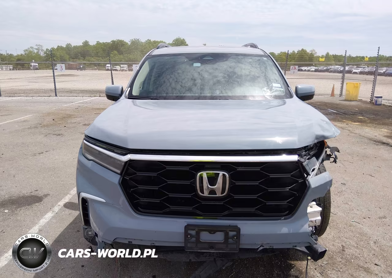2024 Honda Pilot Touring VIN:5FNYG1H72RB018858 - 13