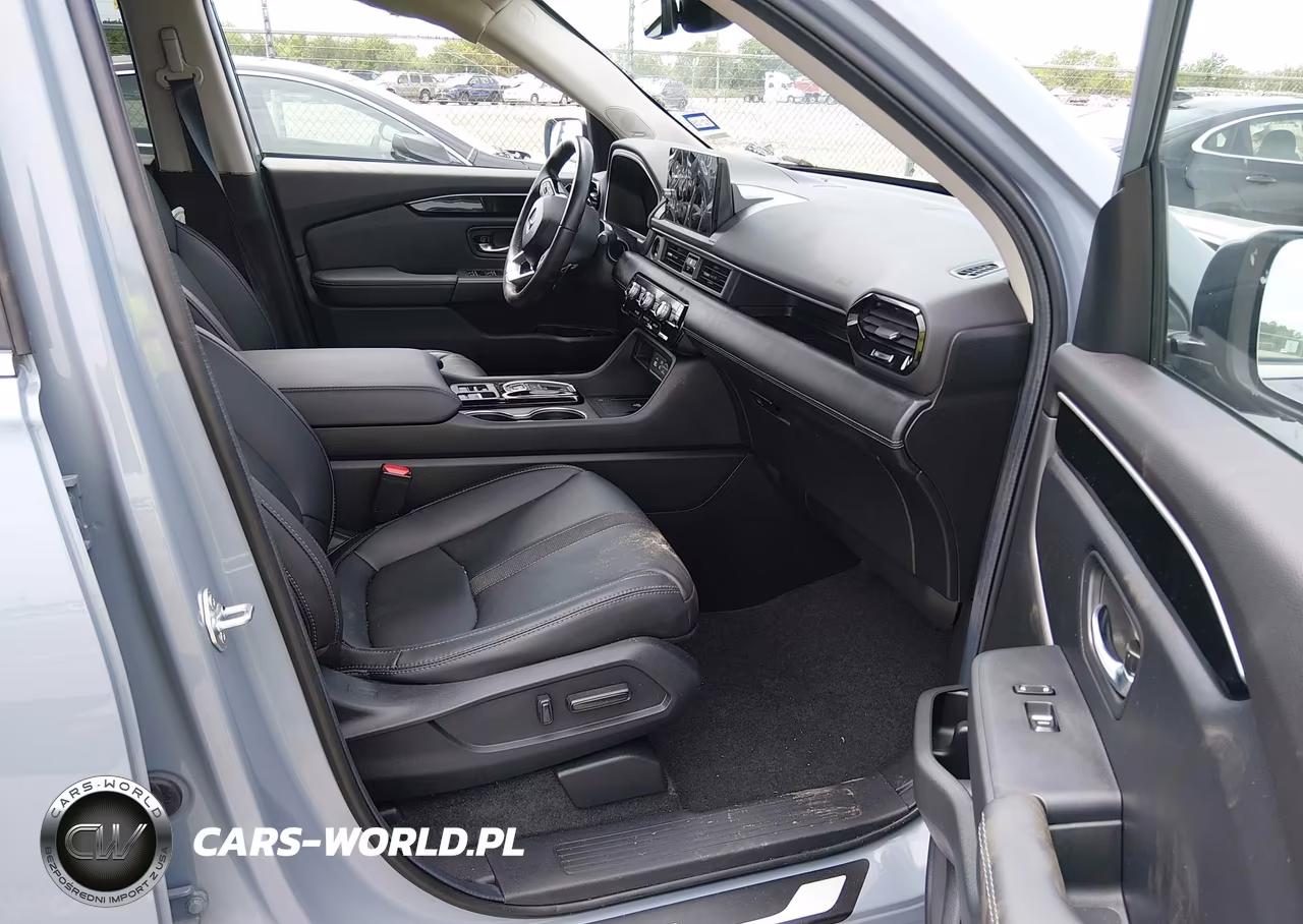 2024 Honda Pilot Touring VIN:5FNYG1H72RB018858 - 5