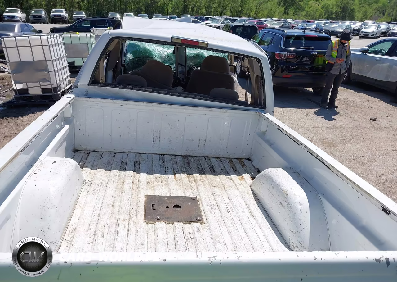 1998 Chevrolet C1500 Fleetside VIN:1GCEC19R9WR138368 - 12