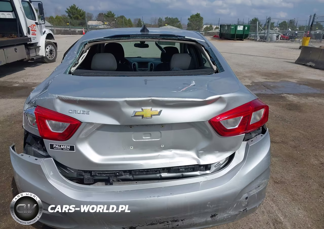 2017 Chevrolet Cruze Ls Auto VIN:3G1BC5SM7HS521694 - 6