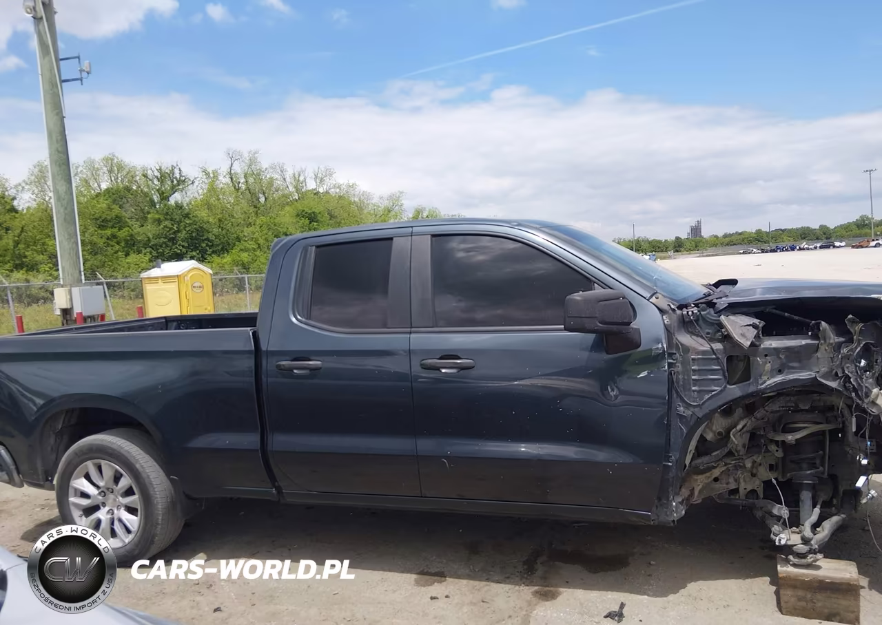 2019 Chevrolet Silverado 1500 Custom VIN:1GCRWBEF6KZ313910 - 14