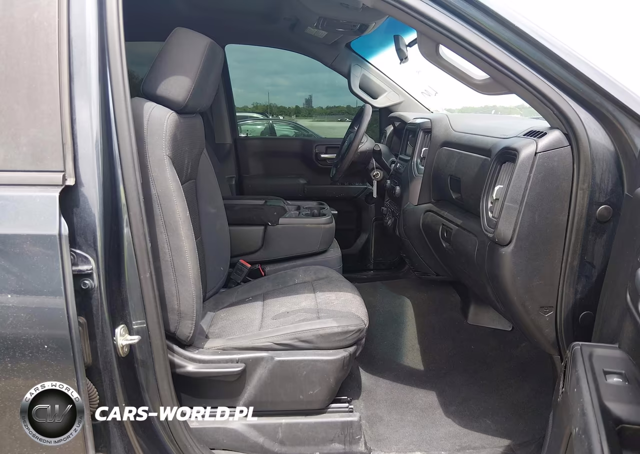 2019 Chevrolet Silverado 1500 Custom VIN:1GCRWBEF6KZ313910 - 5