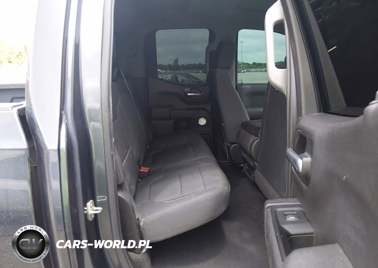 2019 Chevrolet Silverado 1500 Custom VIN:1GCRWBEF6KZ313910 - 8