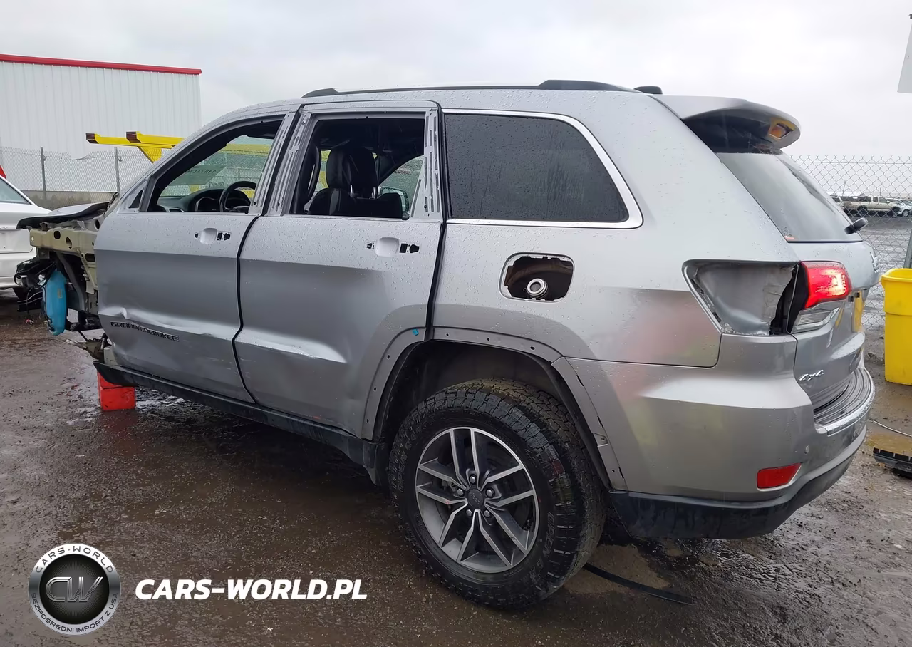 2021 Jeep Grand Cherokee Limited 4X4 VIN:1C4RJFBG4MC699543 - 3