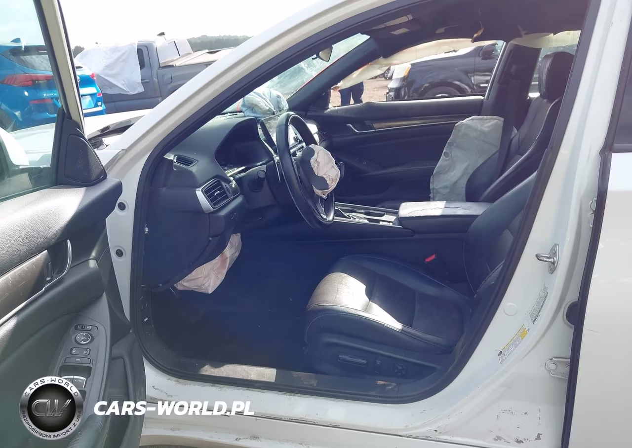 2018 Honda Accord Sport VIN:1HGCV1F34JA099716 - 5
