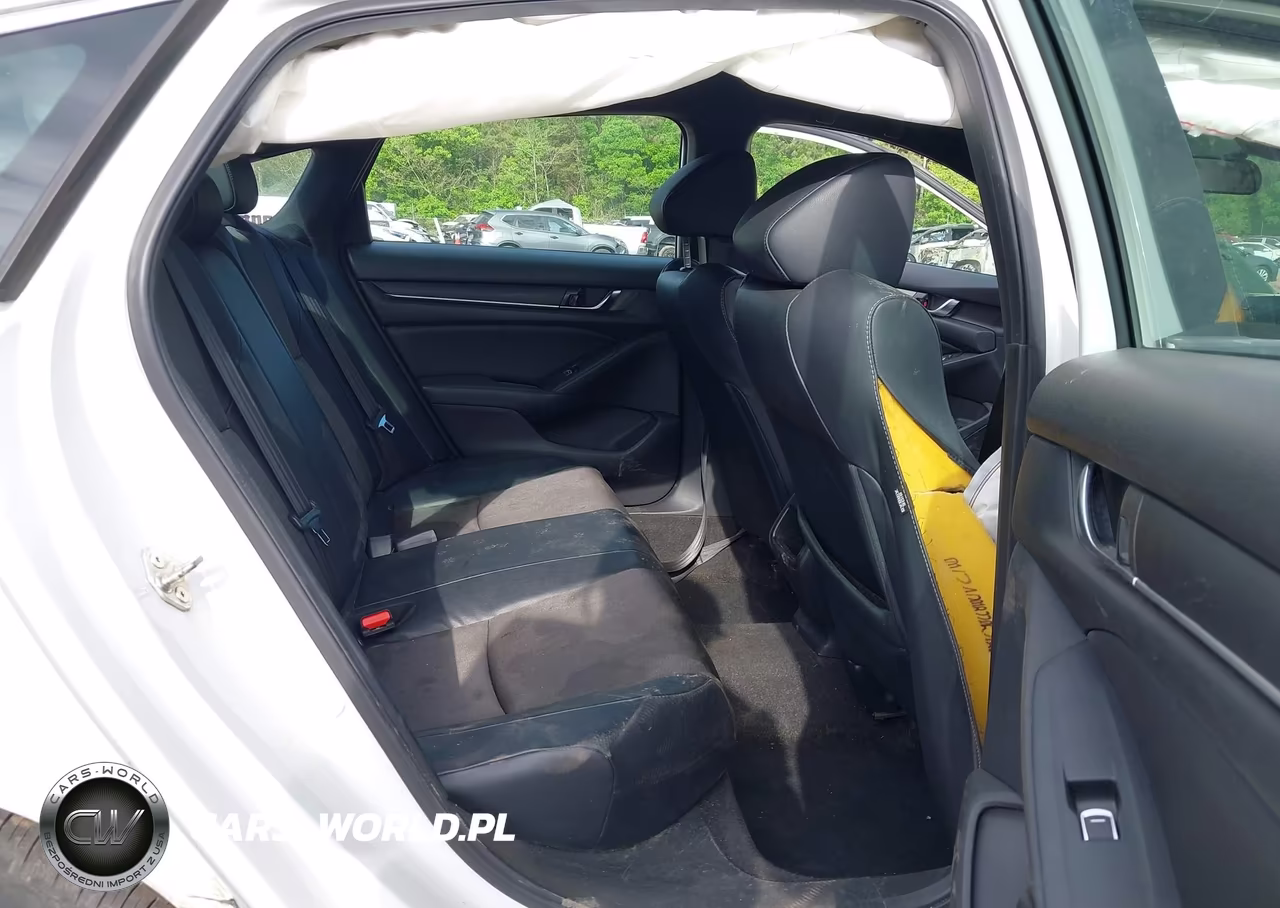 2018 Honda Accord Sport VIN:1HGCV1F34JA099716 - 8