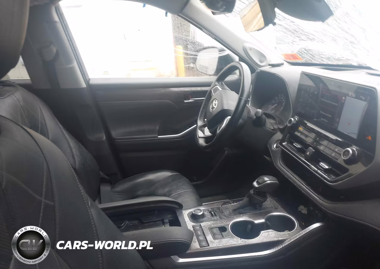 2020 Toyota Highlander Platinum VIN:5TDFZRBH7LS019413 - 5