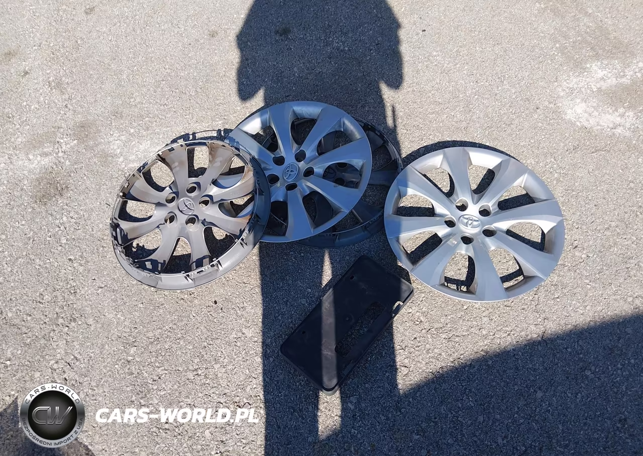 2019 Toyota Corolla Le VIN:5YFBURHE0KP942009 - 12
