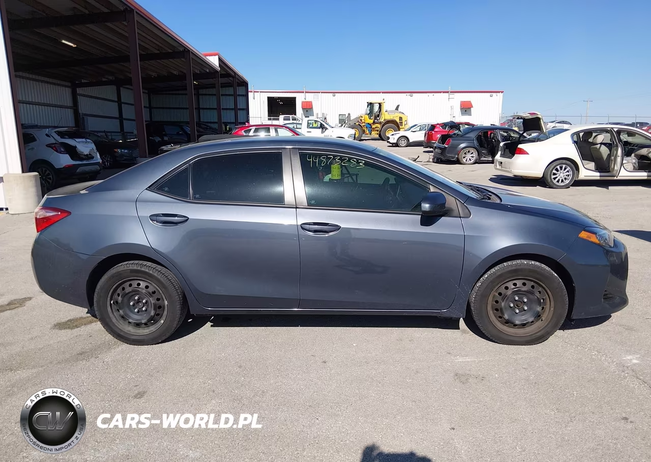 2019 Toyota Corolla Le VIN:5YFBURHE0KP942009 - 14