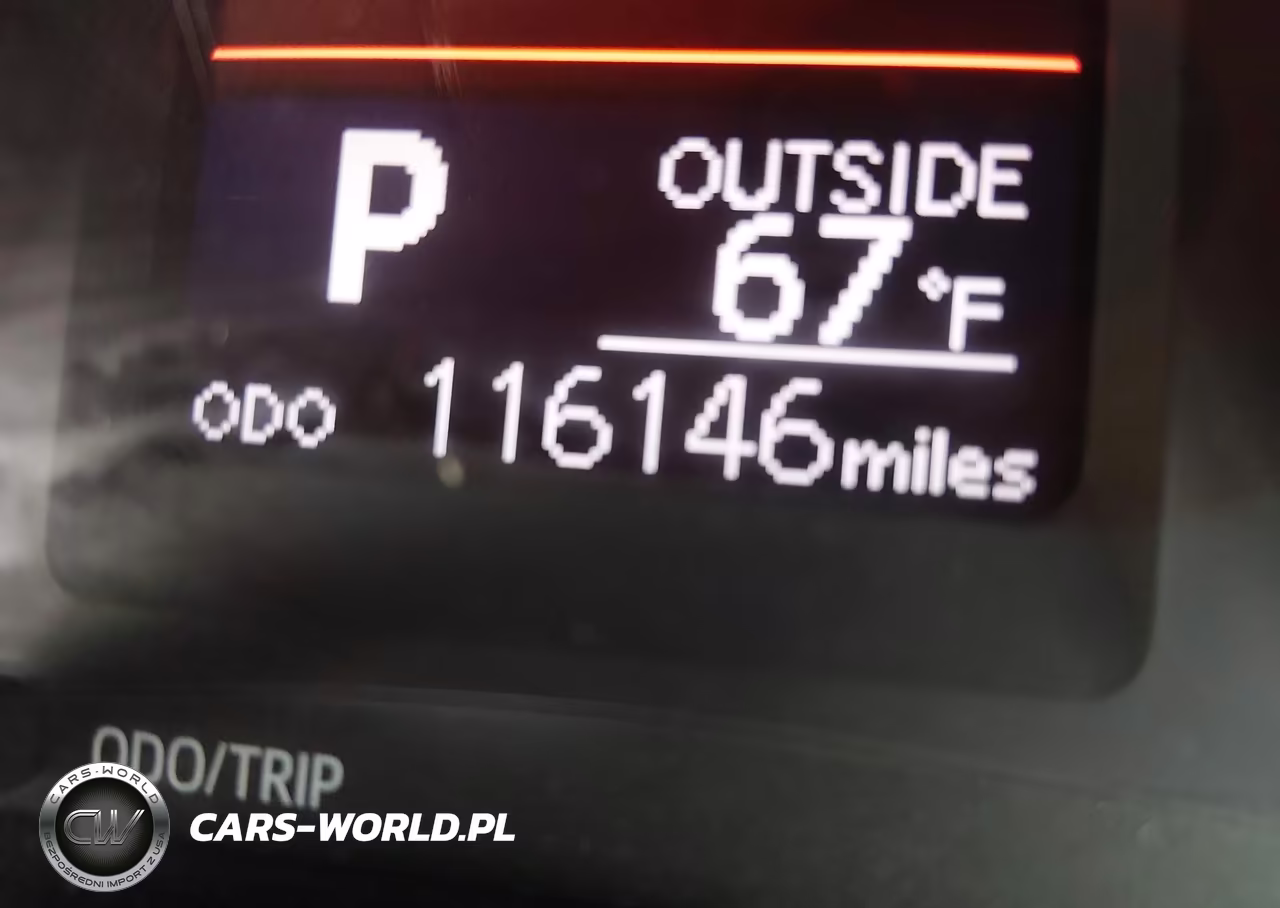 2019 Toyota Corolla Le VIN:5YFBURHE0KP942009 - 16