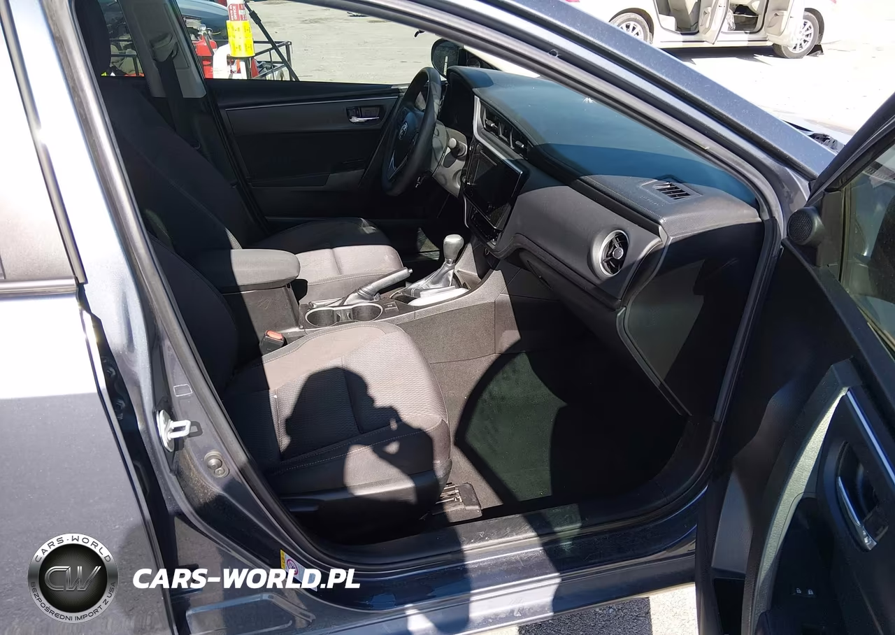2019 Toyota Corolla Le VIN:5YFBURHE0KP942009 - 5
