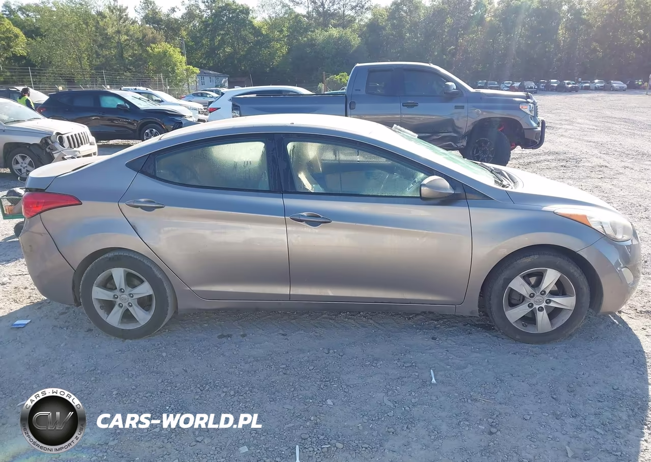 2012 Hyundai Elantra Gls VIN:5NPDH4AE3CH099559 - 13