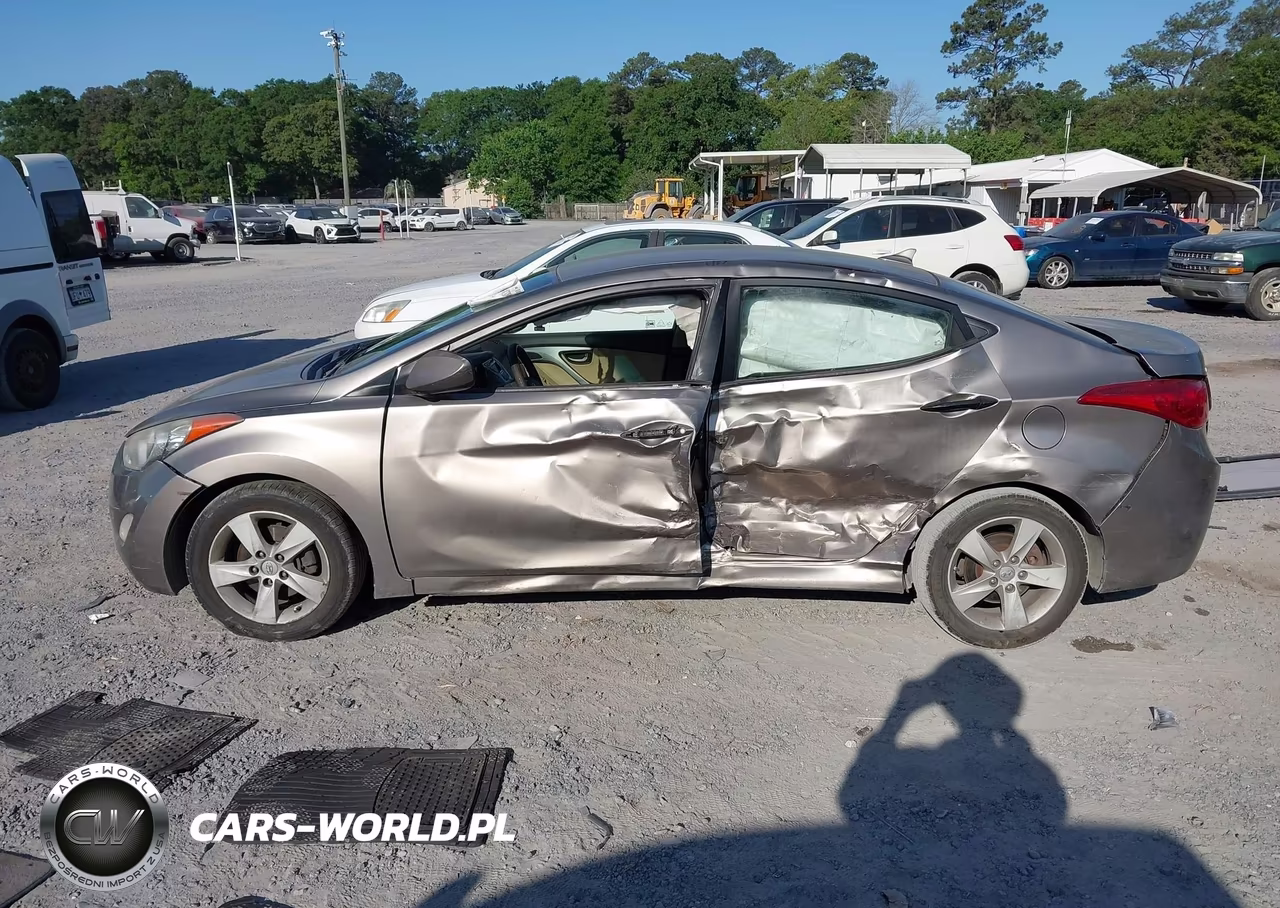 2012 Hyundai Elantra Gls VIN:5NPDH4AE3CH099559 - 14