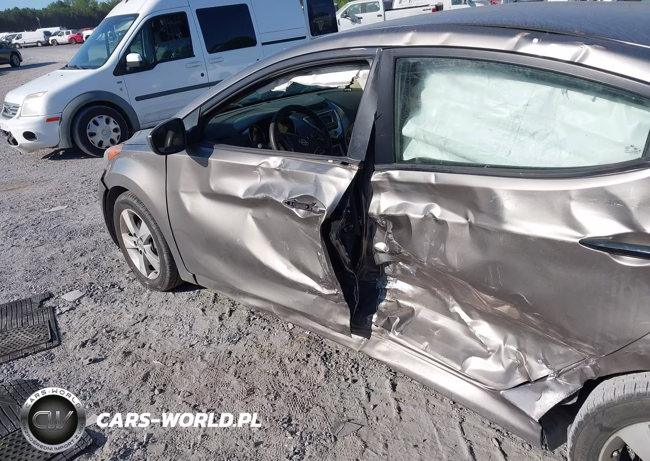 2012 Hyundai Elantra Gls VIN:5NPDH4AE3CH099559 - 6