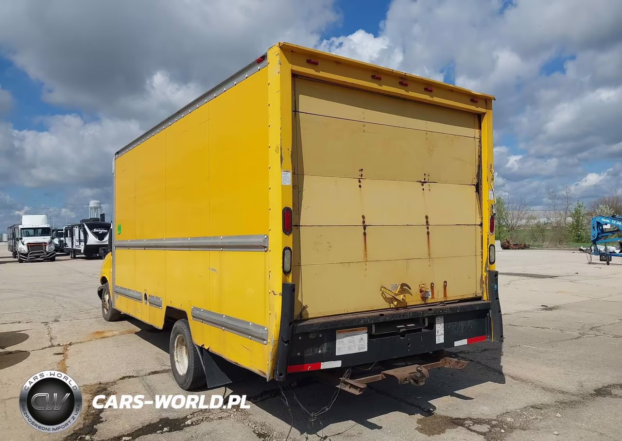 2010 GMC Savana Cutaway Work Van VIN:1GD6G4BG3A1900583 - 3