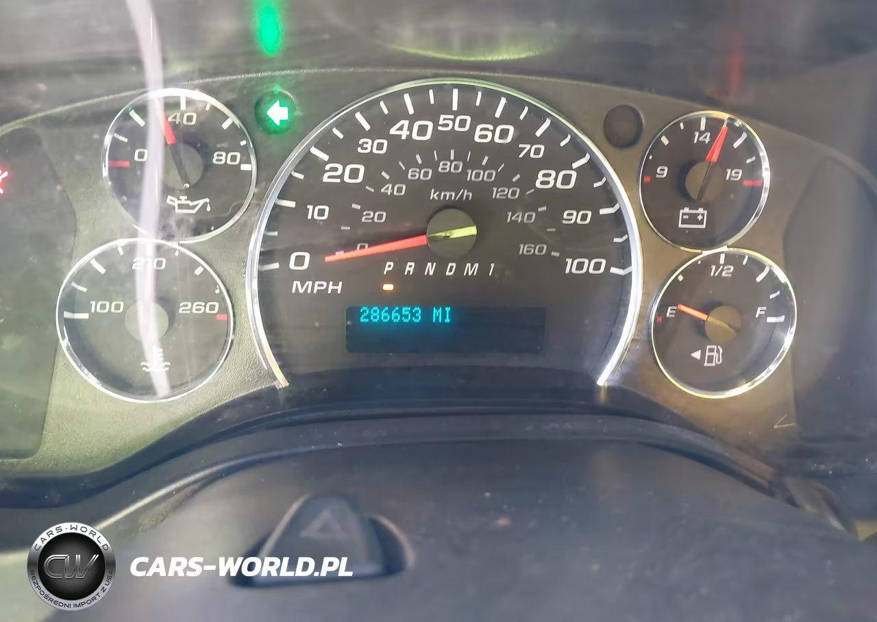 2010 GMC Savana Cutaway Work Van VIN:1GD6G4BG3A1900583 - 5