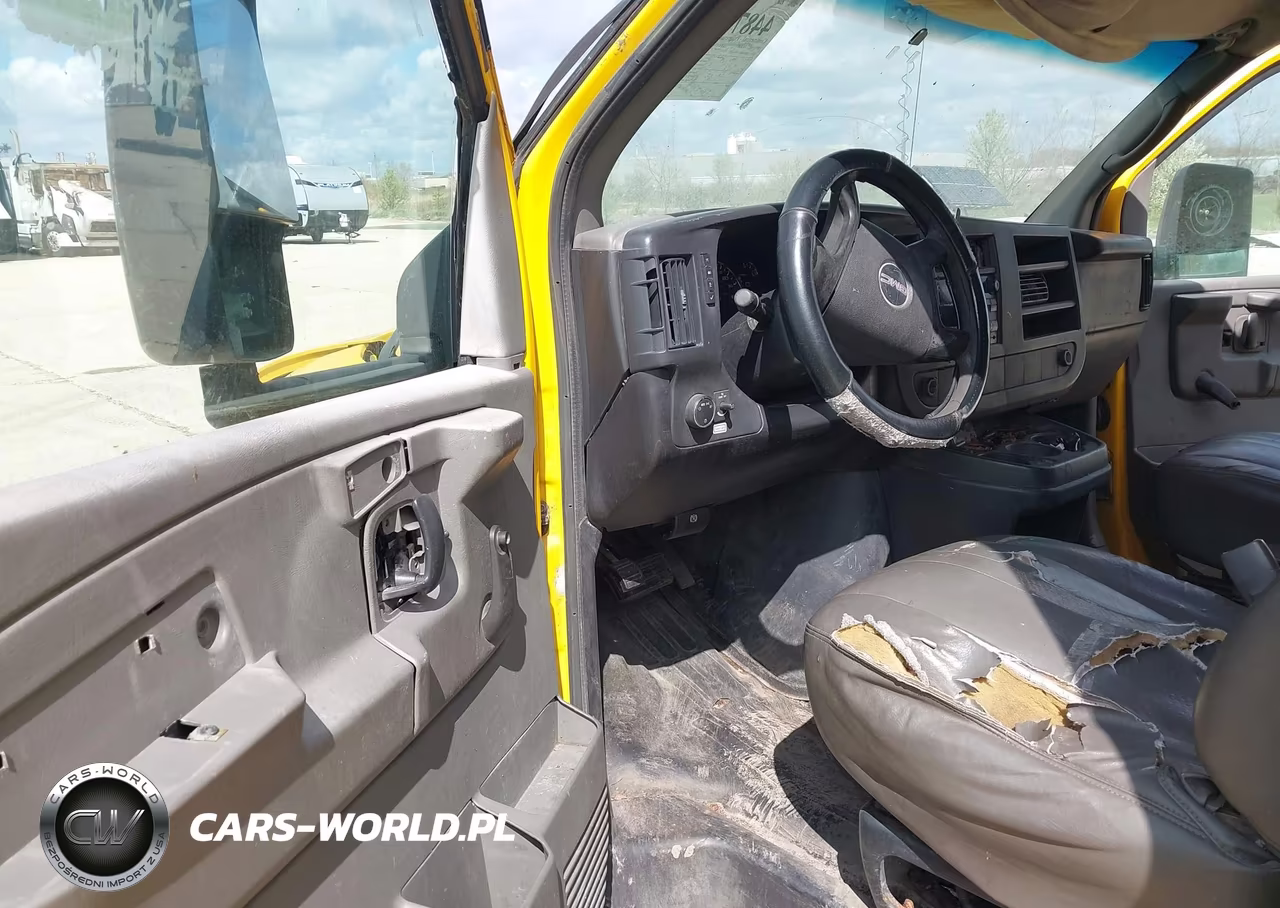 2010 GMC Savana Cutaway Work Van VIN:1GD6G4BG3A1900583 - 7