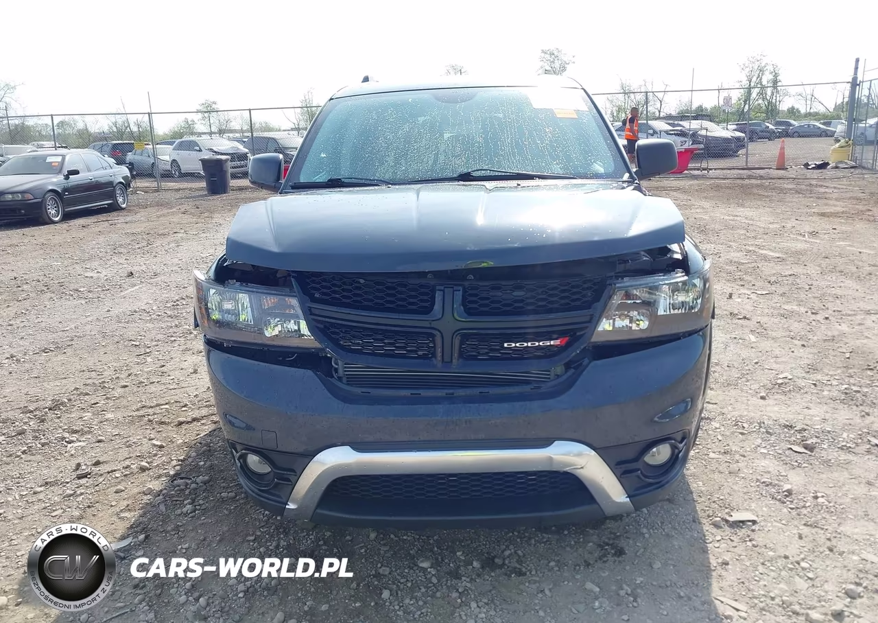2017 Dodge Journey Crossroad Plus VIN:3C4PDCGG0HT684960 - 6