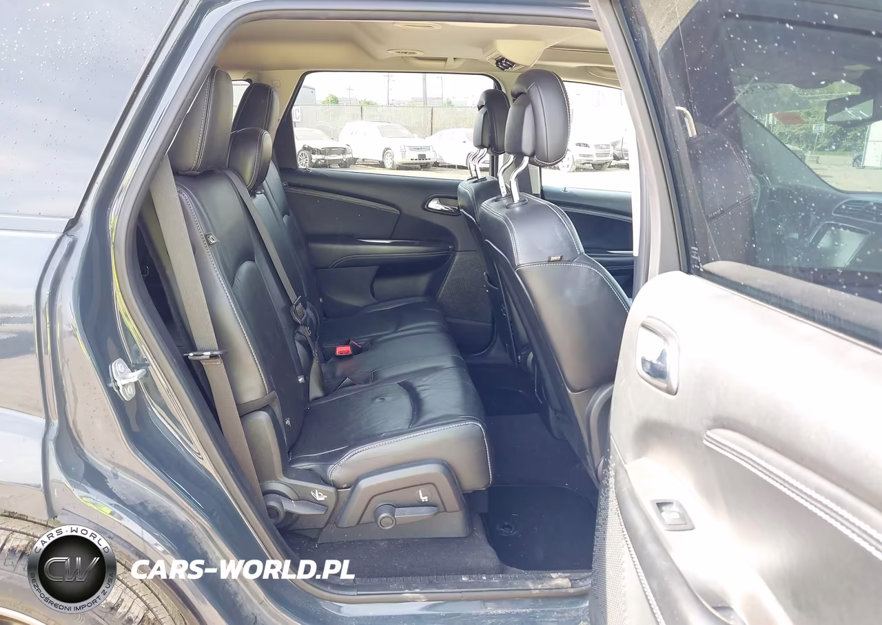 2017 Dodge Journey Crossroad Plus VIN:3C4PDCGG0HT684960 - 8