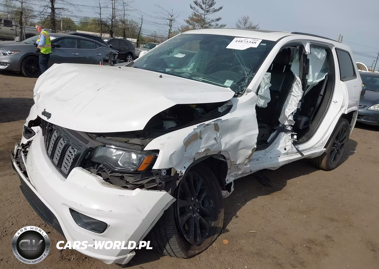 2019 Jeep Grand Cherokee Altitude 4X4 VIN:1C4RJFAGXKC612078 - 2