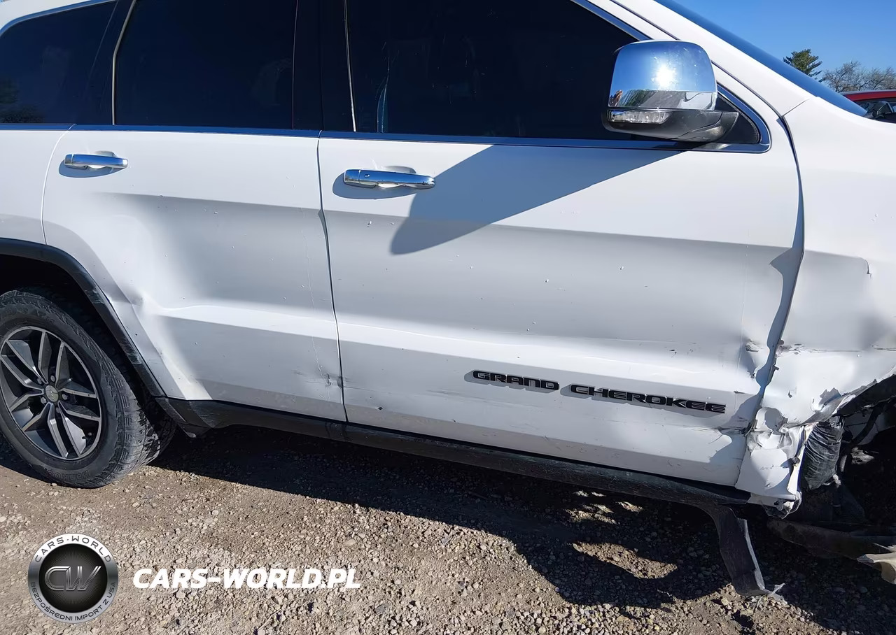 2018 Jeep Grand Cherokee Limited 4X4 VIN:1C4RJFBG0JC127560 - 19