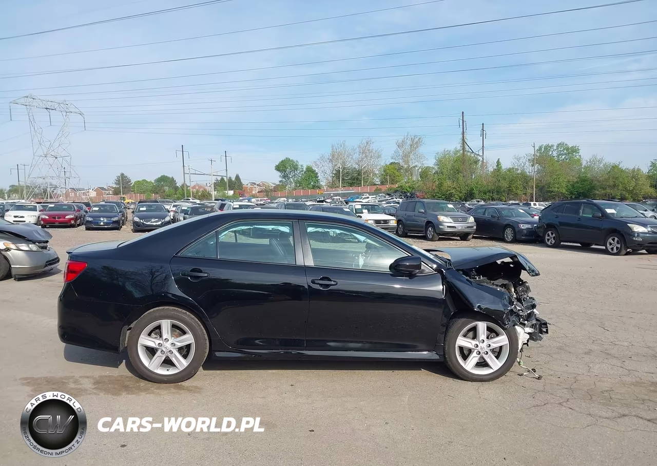 2014 Toyota Camry Se VIN:4T1BF1FK1EU460382 - 13