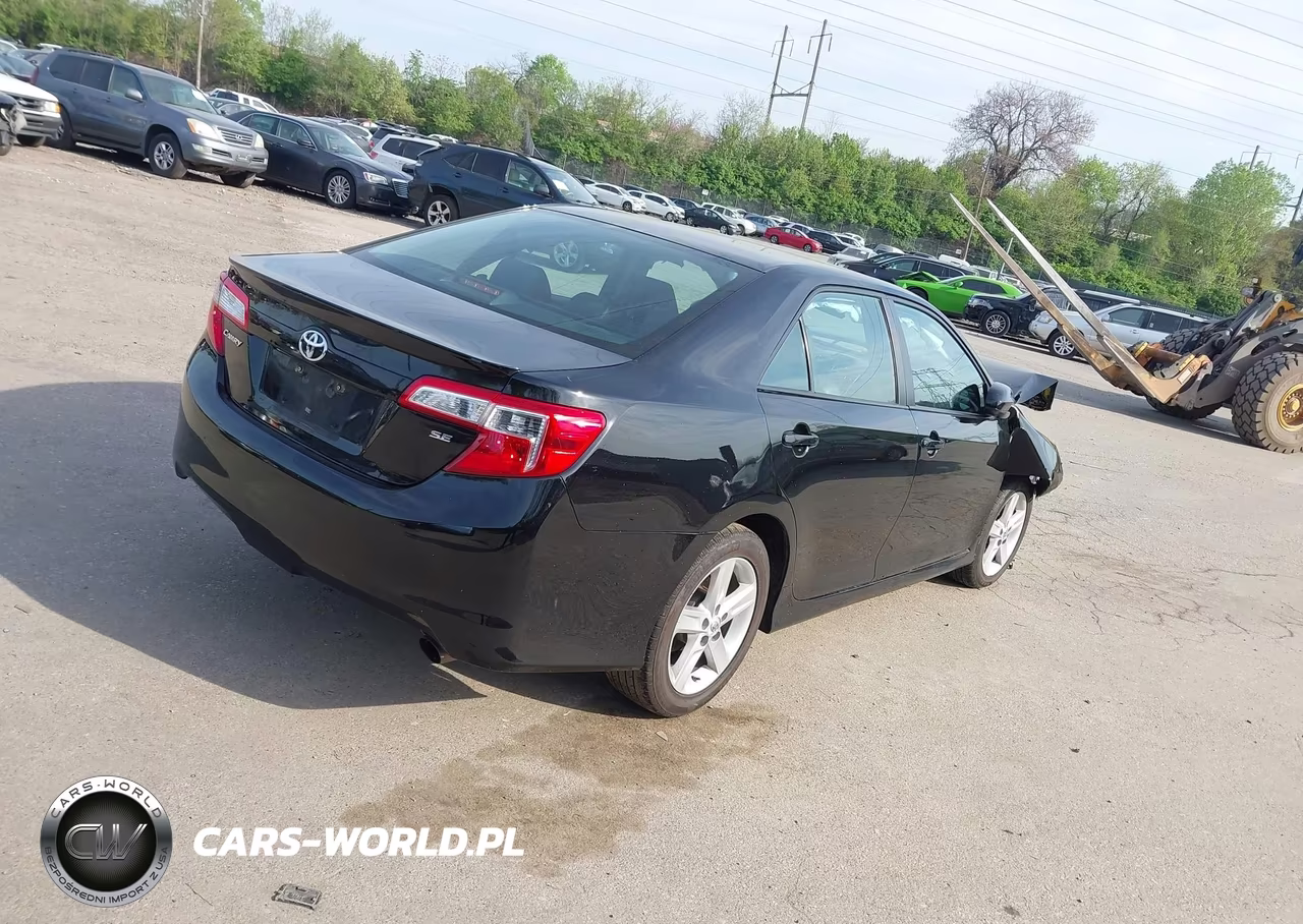 2014 Toyota Camry Se VIN:4T1BF1FK1EU460382 - 4