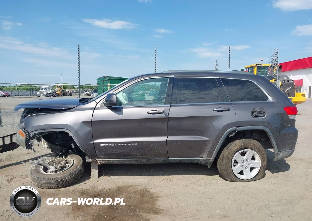 2014 Jeep Grand Cherokee Laredo VIN:1C4RJEAG1EC206950 - 15