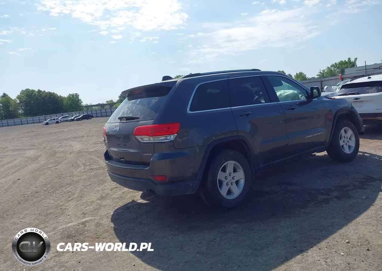 2014 Jeep Grand Cherokee Laredo VIN:1C4RJEAG1EC206950 - 4